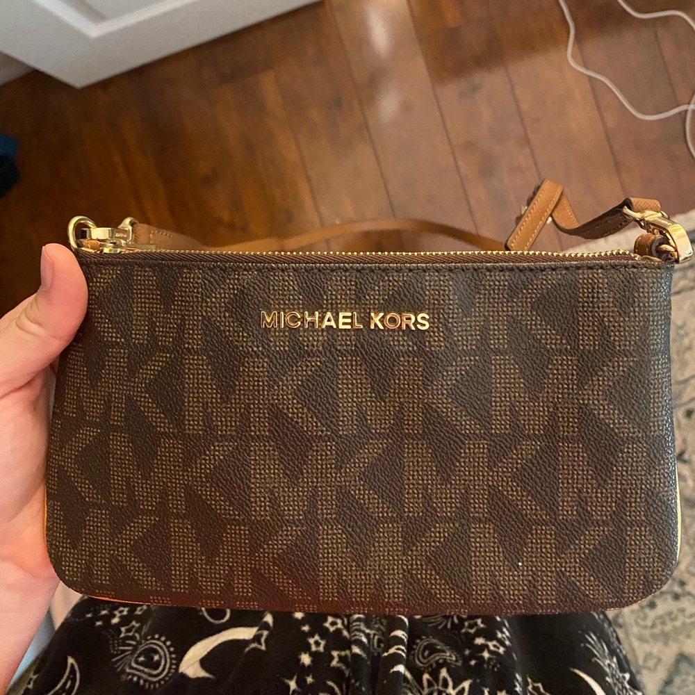 Michael Kors wallet/purse